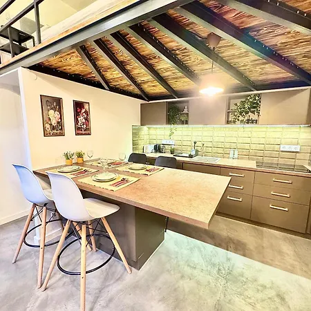Dream Design - 3 Bedrooms & Finn Sauna Appartement