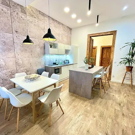 Apartmán Dream Design - 3 Bedrooms & Finn Sauna Budapešť
